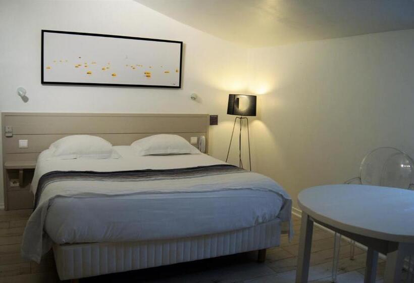 标准间内部标间, La Marine, Vieux Port