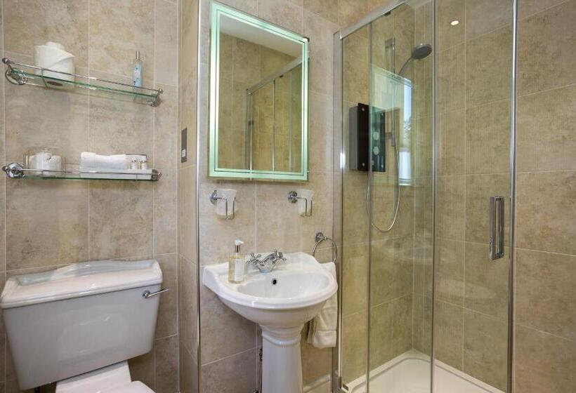 اتاق لوکس, Kingston House