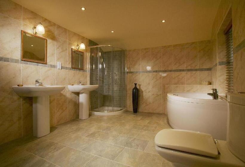 غرفة تنفيذية, Moss Grove Organic