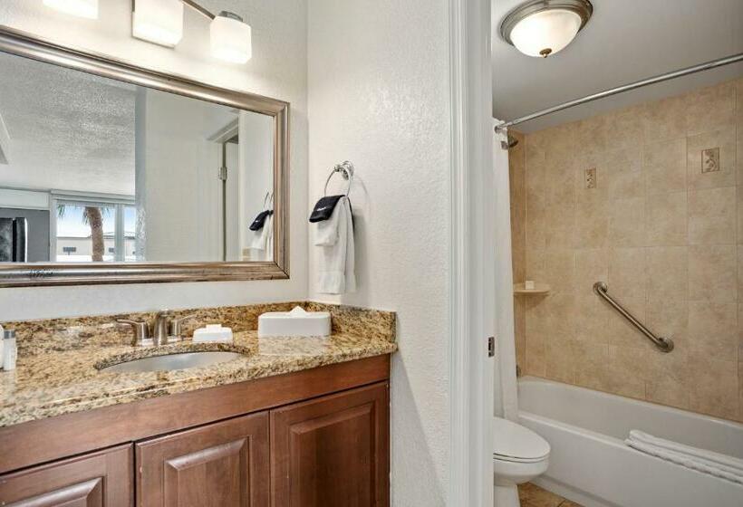 Номер Executive, Park Royal Orlando