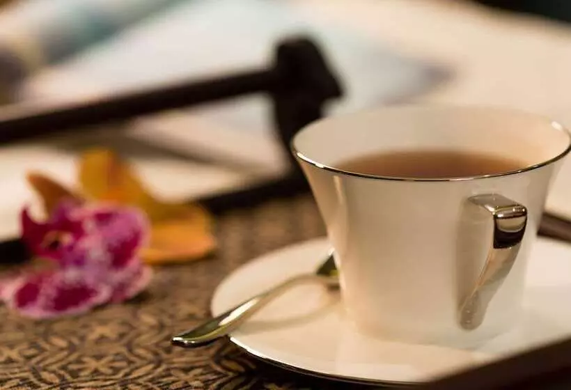 ダブルベッドスタンダードルーム, Raffles Jakarta