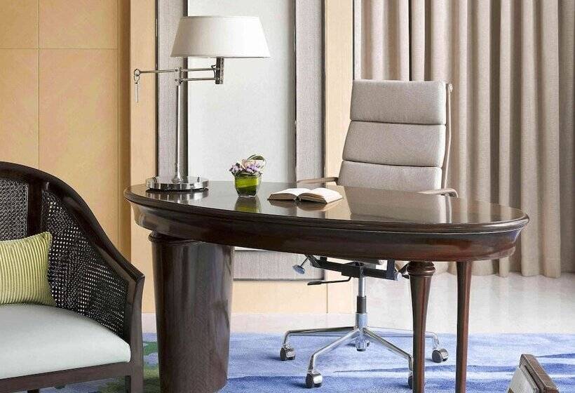 Номер Стандарт, Raffles Jakarta