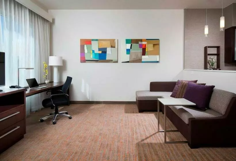 キングサイズベッドのスイートルーム, Residence Inn By Marriott West Palm Beach Downtown