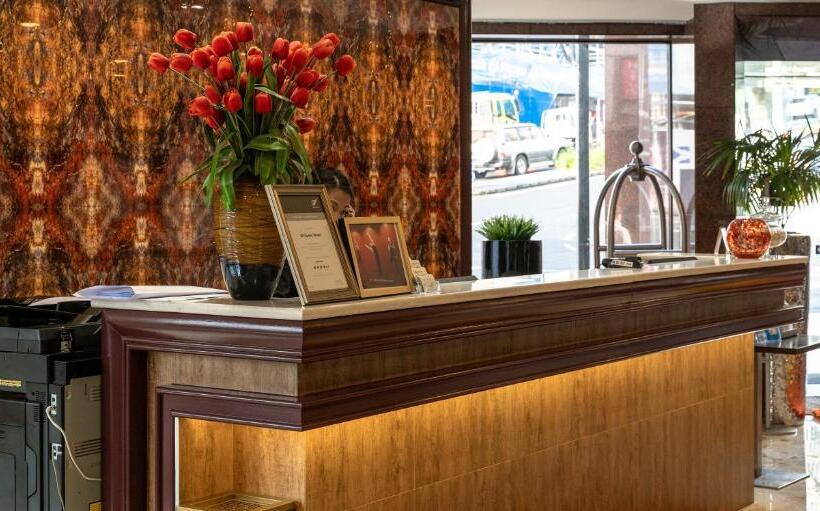 غرفة قياسية سرير كينج, Vr Queen Street Hotel & Suites