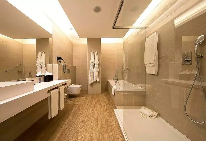 اتاق اجرایی, Jupiter Lisboa Hotel - Rooftop & Spa