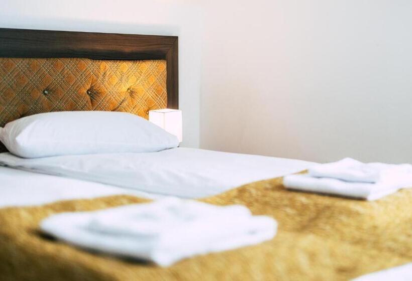 اتاق استاندارد, Pension Gallery