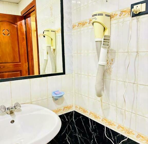 اتاق استاندارد با تخت بزرگ, Royal Village