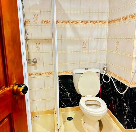 اتاق استاندارد با تخت بزرگ, Royal Village