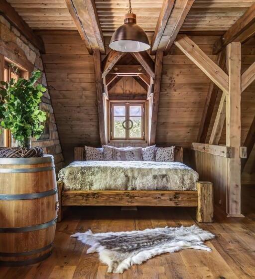 복층 룸, Silverstone Living