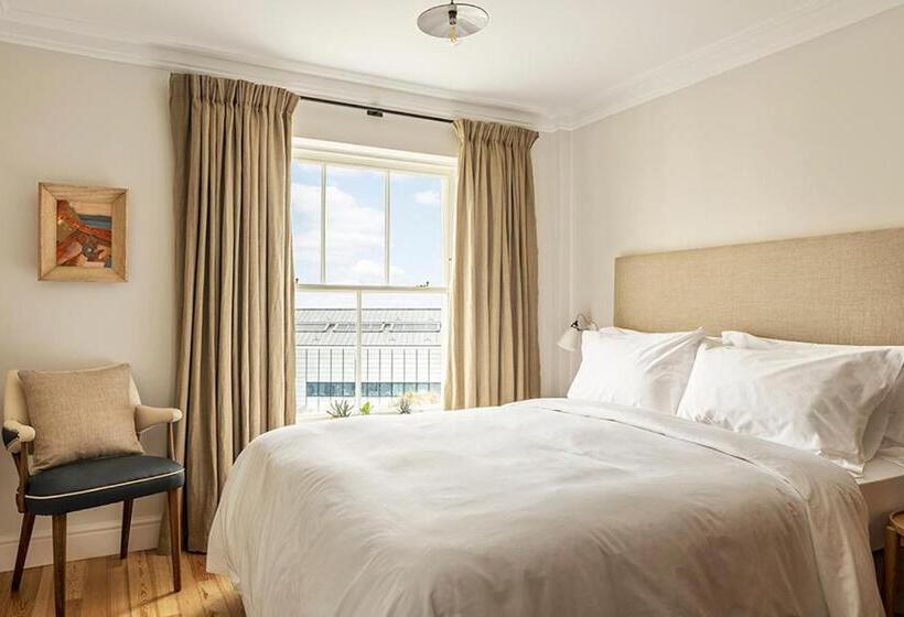 اتاق استاندارد با تخت بزرگ, Fort Road