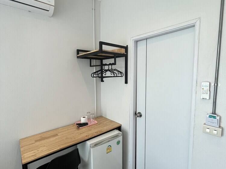 غرفة قياسية, Life Hotel Rong Khun