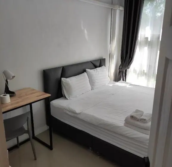 スタンダードルーム, Life Hotel Rong Khun