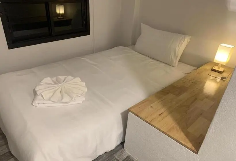 デラックストリプルルーム, Life Hotel Rong Khun