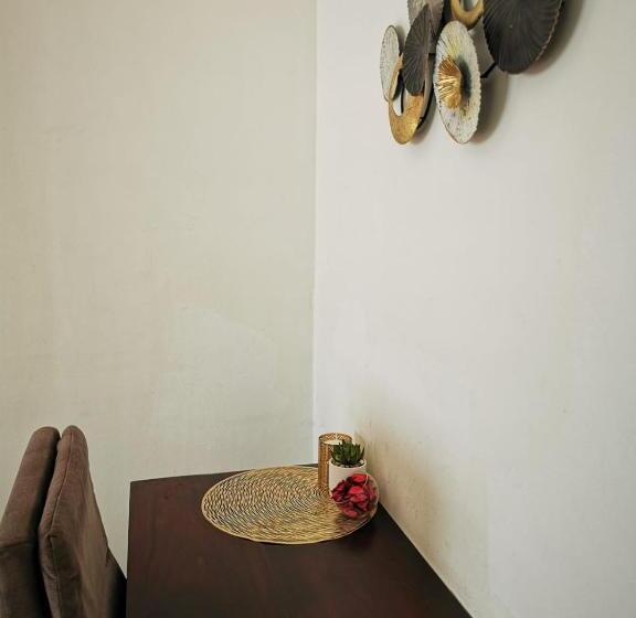 اتاق استاندارد, L Address