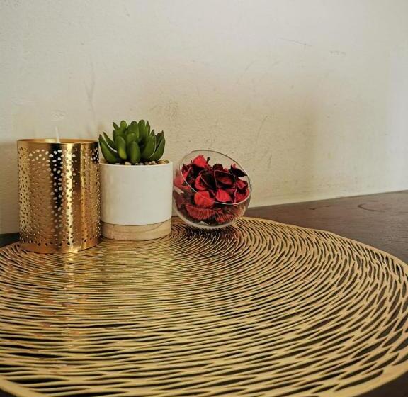 اتاق استاندارد, L Address