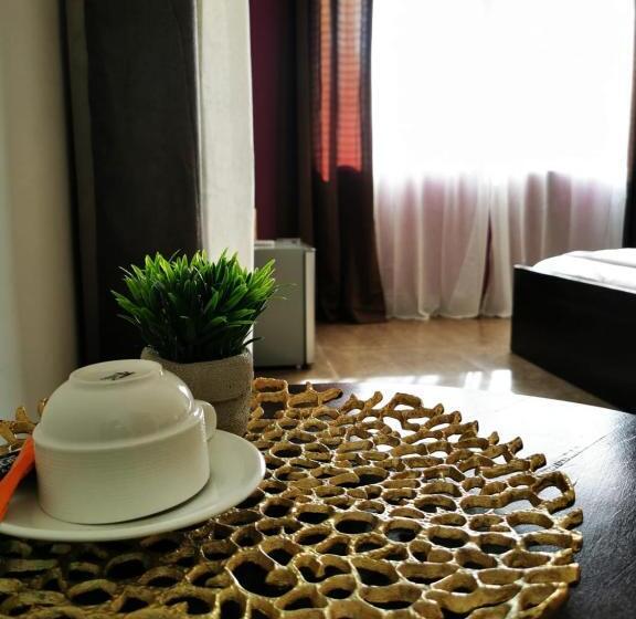 اتاق استاندارد, L Address