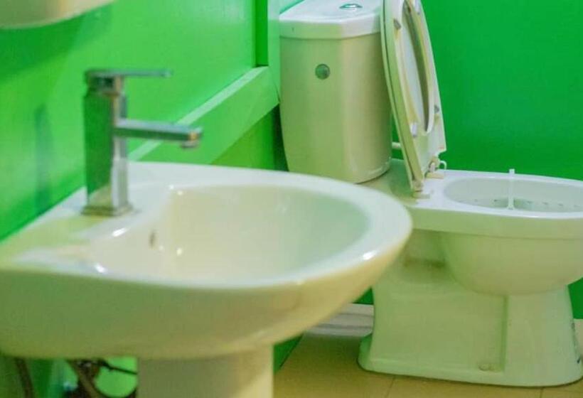 اتاق اکونومی, L Address