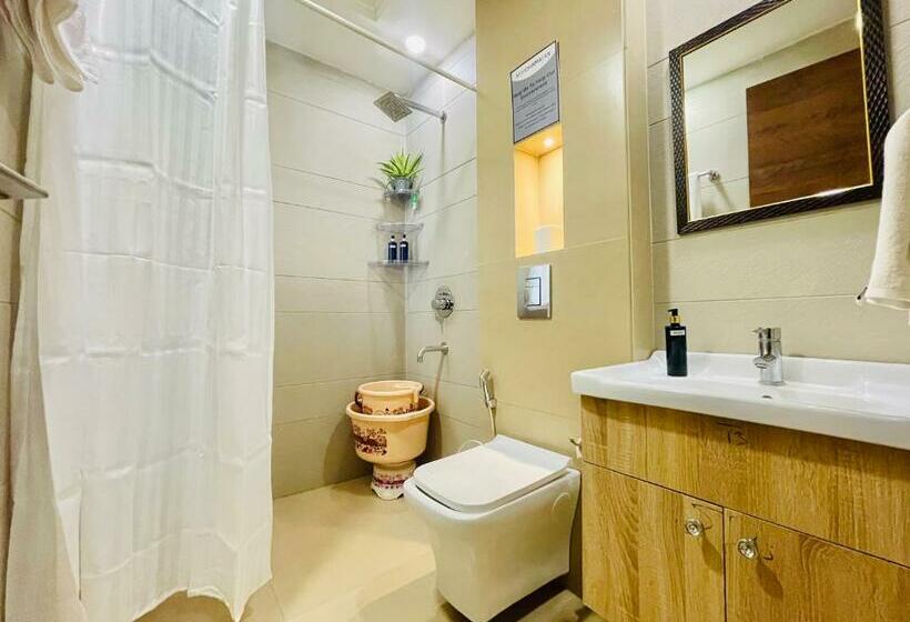 Huoneisto 3 Makuuhuonetta, Bedchambers Serviced Apartments, Ardee City