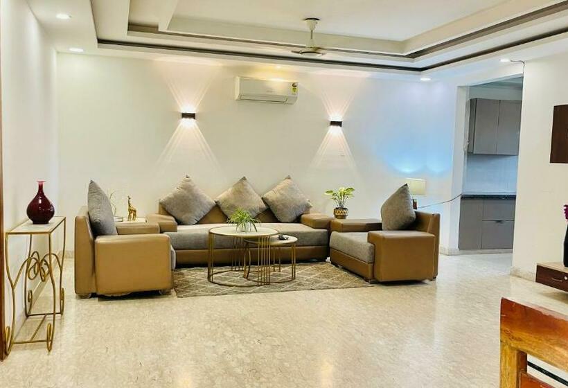 Huoneisto 3 Makuuhuonetta, Bedchambers Serviced Apartments, Ardee City