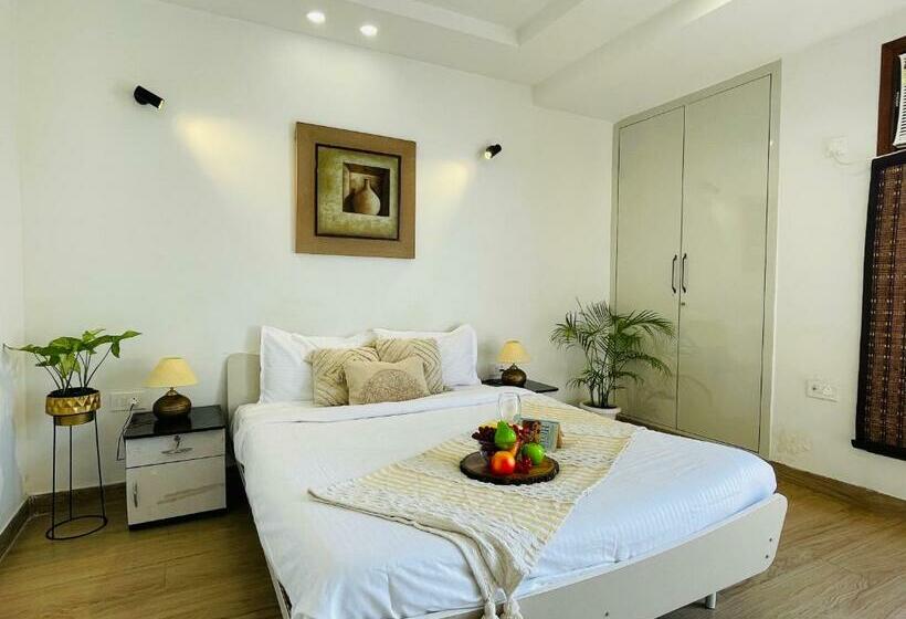 Huoneisto 3 Makuuhuonetta, Bedchambers Serviced Apartments, Ardee City