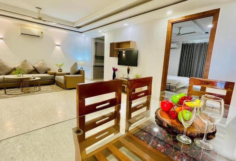 Huoneisto 3 Makuuhuonetta, Bedchambers Serviced Apartments, Ardee City