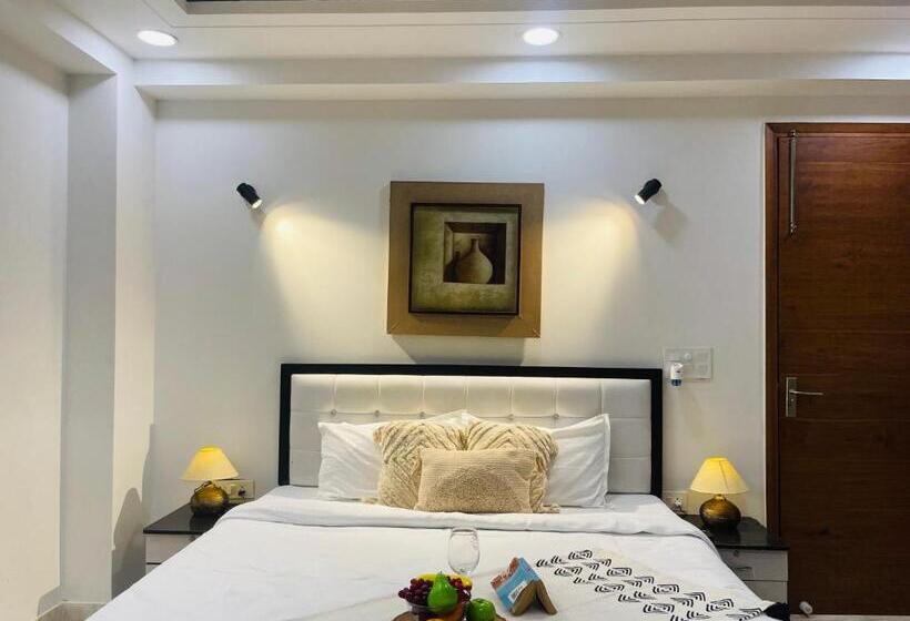 Huoneisto 3 Makuuhuonetta, Bedchambers Serviced Apartments, Ardee City