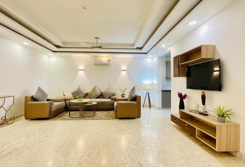 Huoneisto 3 Makuuhuonetta, Bedchambers Serviced Apartments, Ardee City