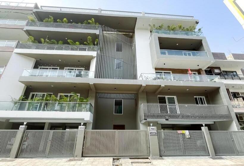 Huoneisto 3 Makuuhuonetta, Bedchambers Serviced Apartments, Ardee City