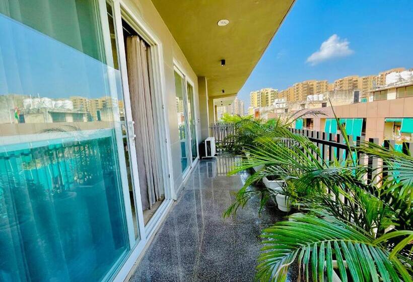 Huoneisto 3 Makuuhuonetta, Bedchambers Serviced Apartments, Ardee City