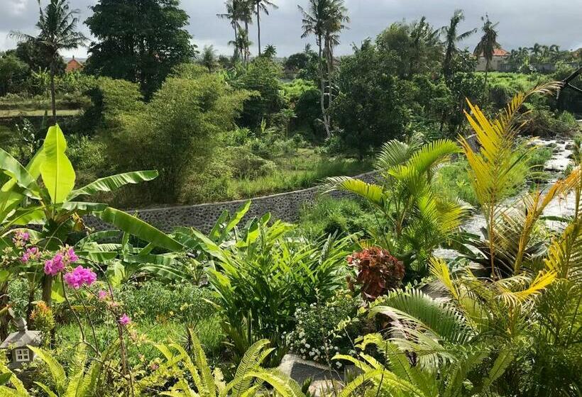 Вилла 1 Спальня Вид на Сад, The Green Ujung Villa