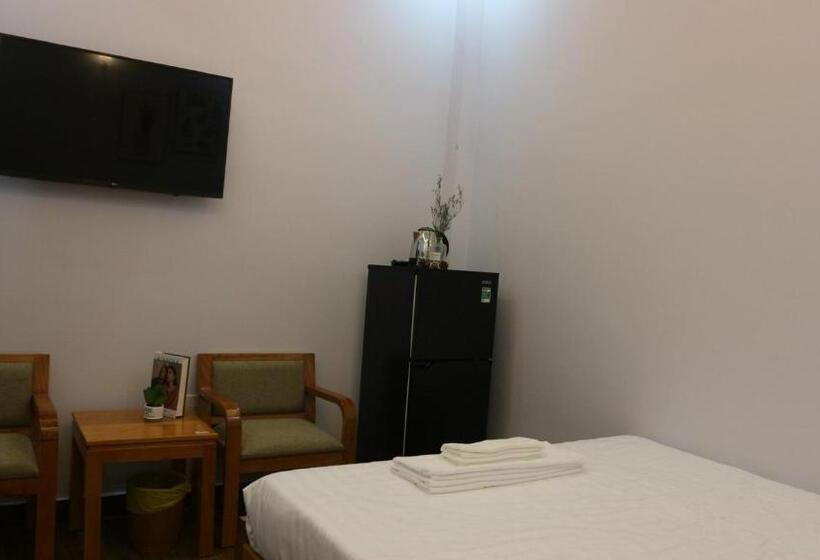 اتاق استاندارد با تخت بزرگ, 102 House