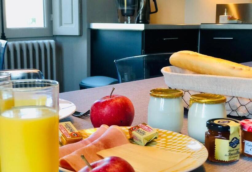 Номер Стандарт, Château Fauchey