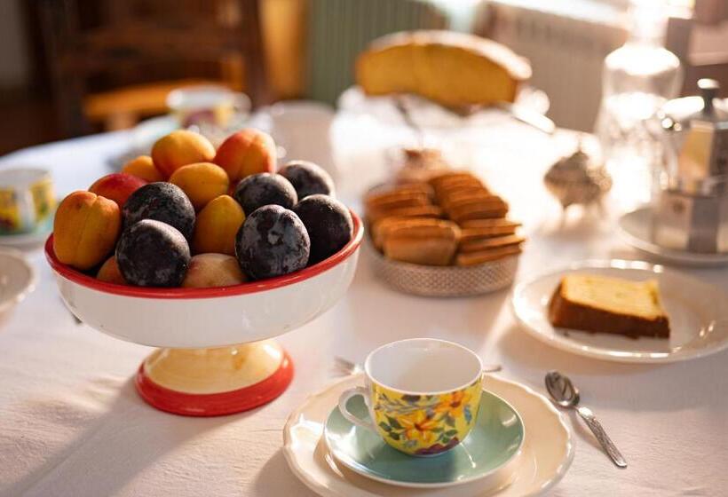 جناح غرفتين نوم, Radici Dimora Natura Cultura