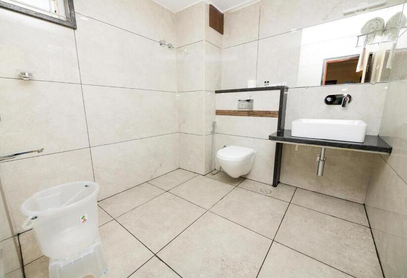 Quarto Familiar Deluxe, Kk Comforts