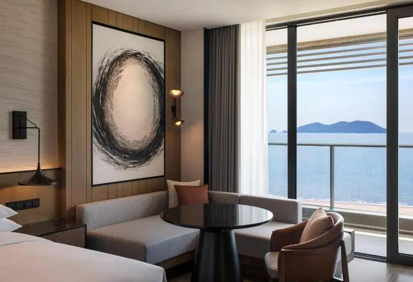 2ダブルベッドのスタンダードルーム, Sheraton Ningbo Xiangshan Resort