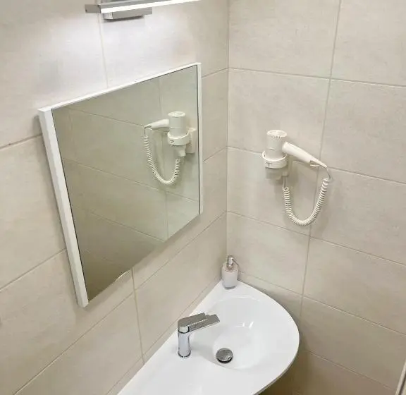 スタンダードルーム, Panoráma Apartman Mogyoród