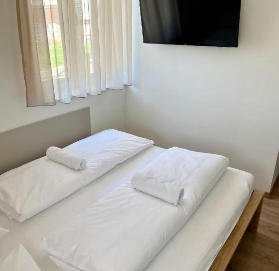 スタンダードルーム, Panoráma Apartman Mogyoród