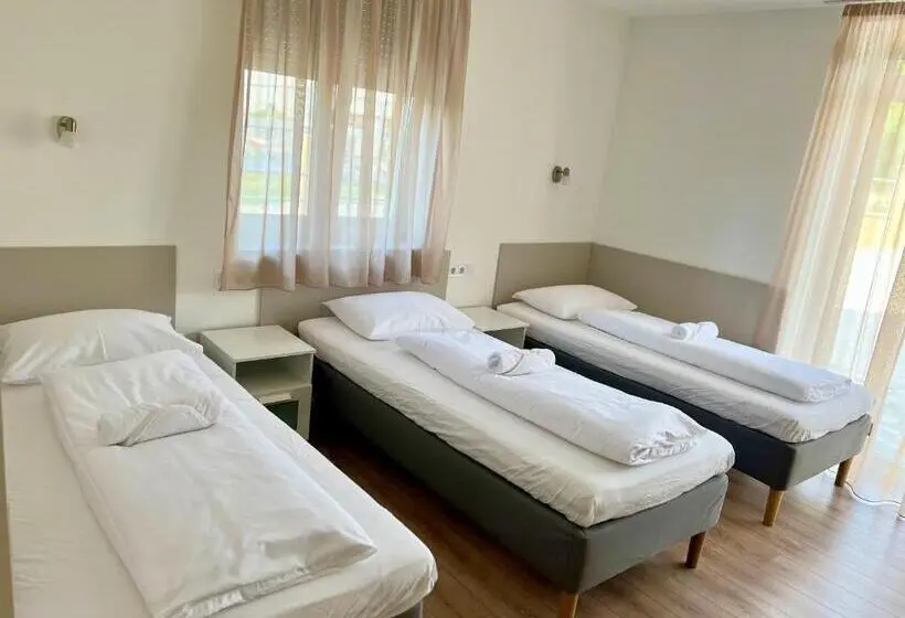 テラス付スタンダードルーム, Panoráma Apartman Mogyoród