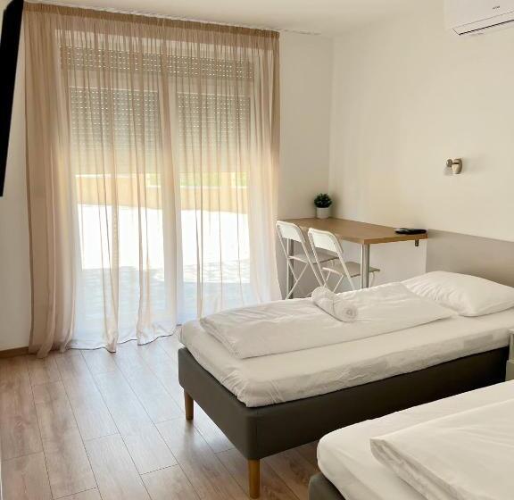 Номер Стандарт с Террасой, Panoráma Apartman Mogyoród