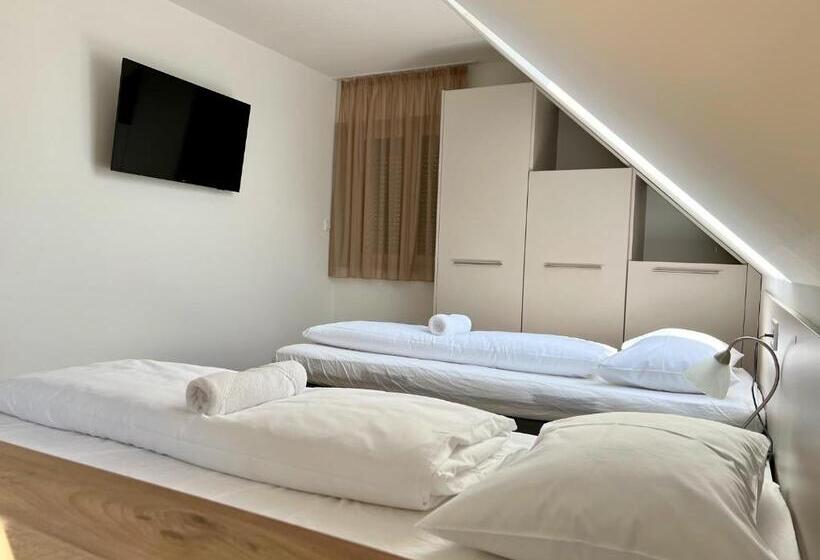 スタンダードルーム, Panoráma Apartman Mogyoród