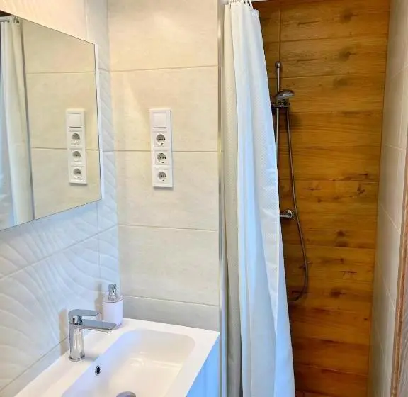 スタンダードトリプルルーム, Panoráma Apartman Mogyoród