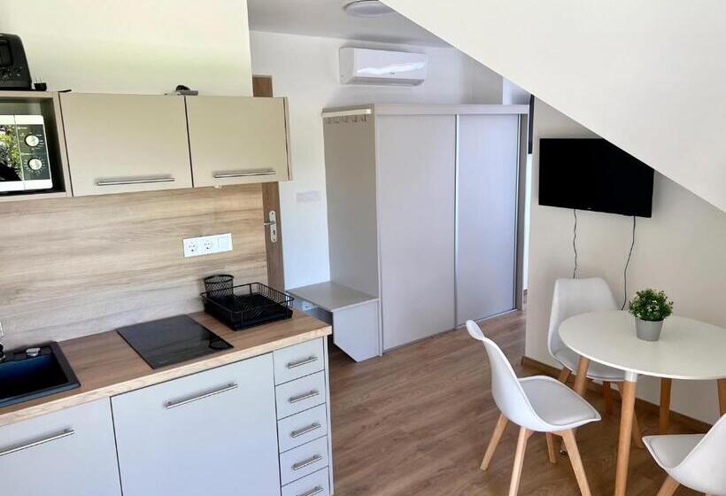 スタンダードトリプルルーム, Panoráma Apartman Mogyoród