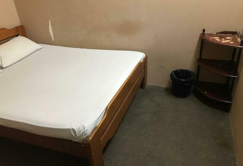 غرفة قياسية, Motel Terminal Inn