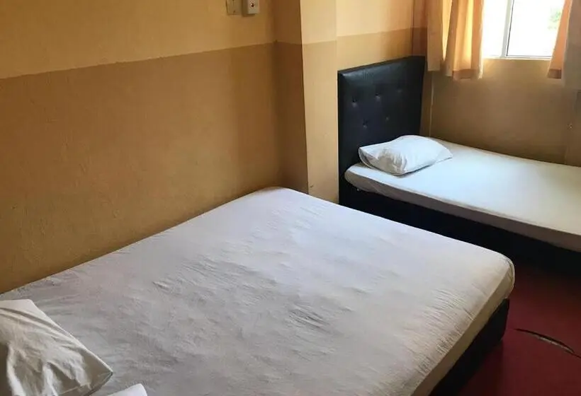 バスルーム共有のトリプルスタンダード, Motel Terminal Inn