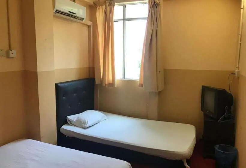 バスルーム共有のトリプルスタンダード, Motel Terminal Inn