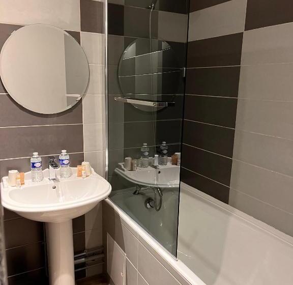 Апартаменты 3 Спальни, Le Clos Joli