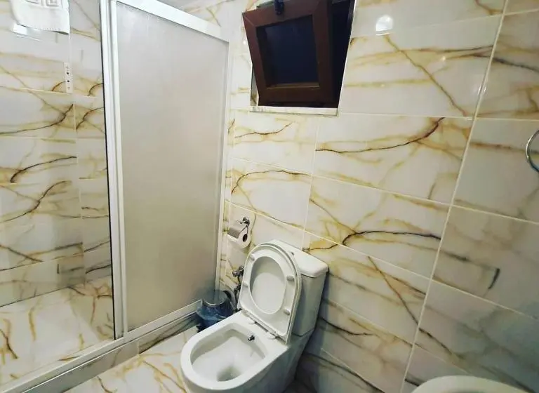ベーシックトリプルルーム, Beyazev Buti̇k Otel Maşuki̇ye