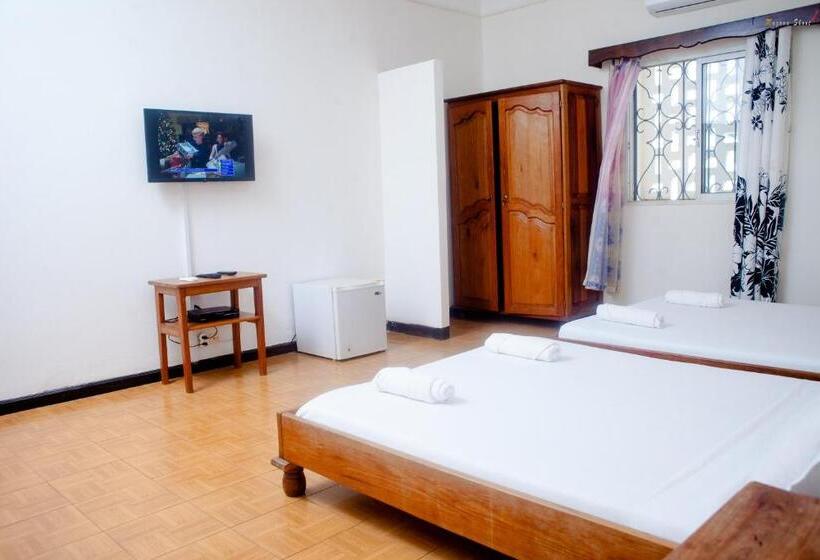 Standard Szoba 2 Franciaággyal, Lotus