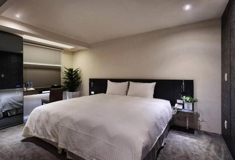 اتاق استاندارد, Sheretaipei