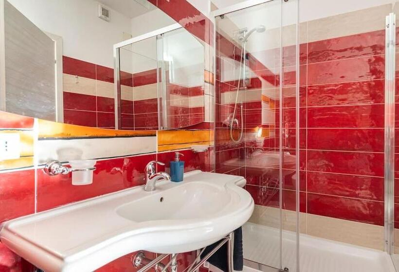 اتاق استاندارد, A Casa Di Gi